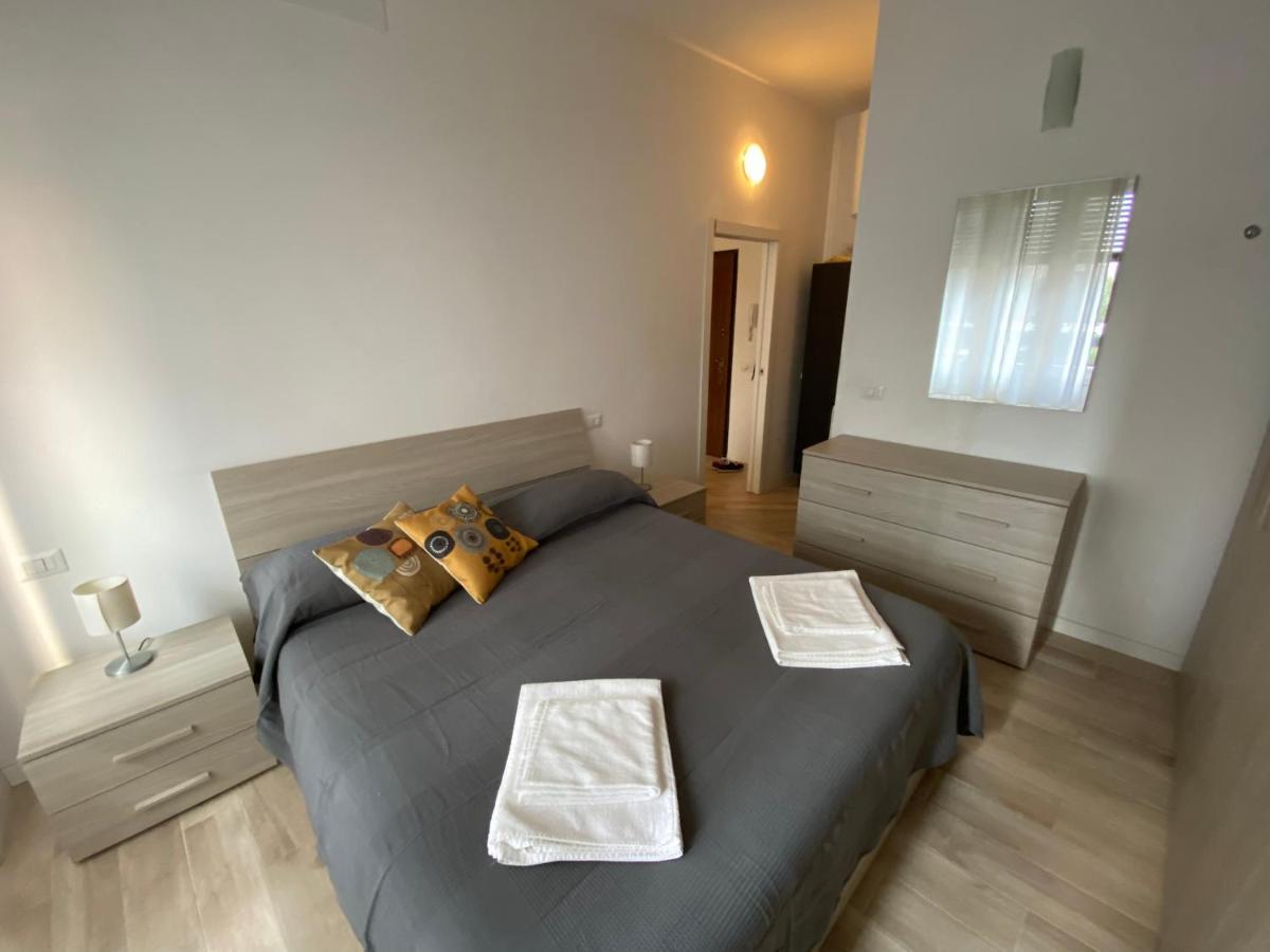 Milano Apartment - Navigli - Via Savona Buitenkant foto