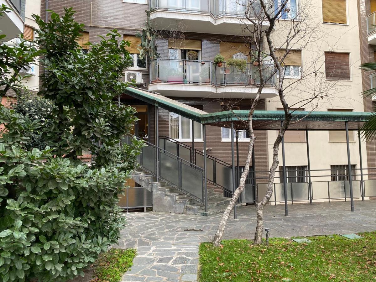 Milano Apartment - Navigli - Via Savona Buitenkant foto